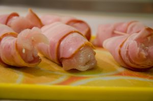 Involtini_pollo_philadelphia_pancetta1
