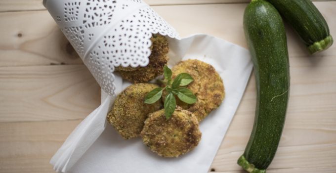 Polpette di zucchine, ricotta e tonno