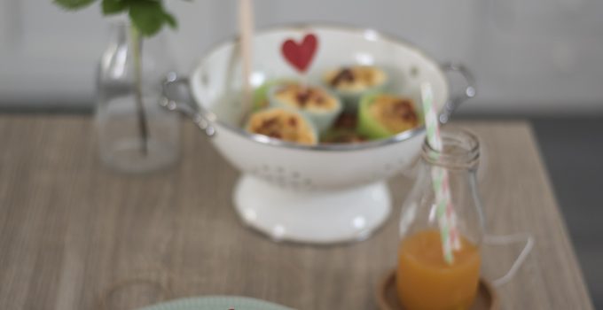 Pizza muffin con mozzarella e wurstel